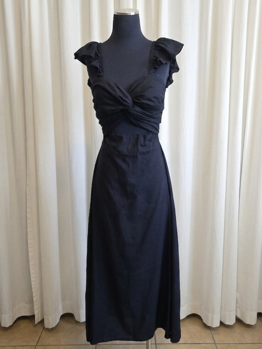 Trixxi Black Twist-Front Midi Dress with Ruffle Cap Sleeves